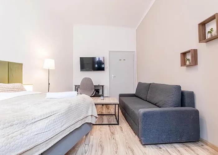 Comfortable 1 Bedroom Apartment In Prime Location
