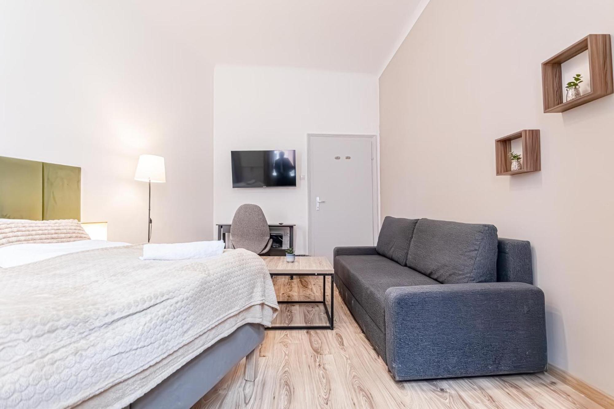 Apartment Comfortable 1 Bedroom In Prime Location