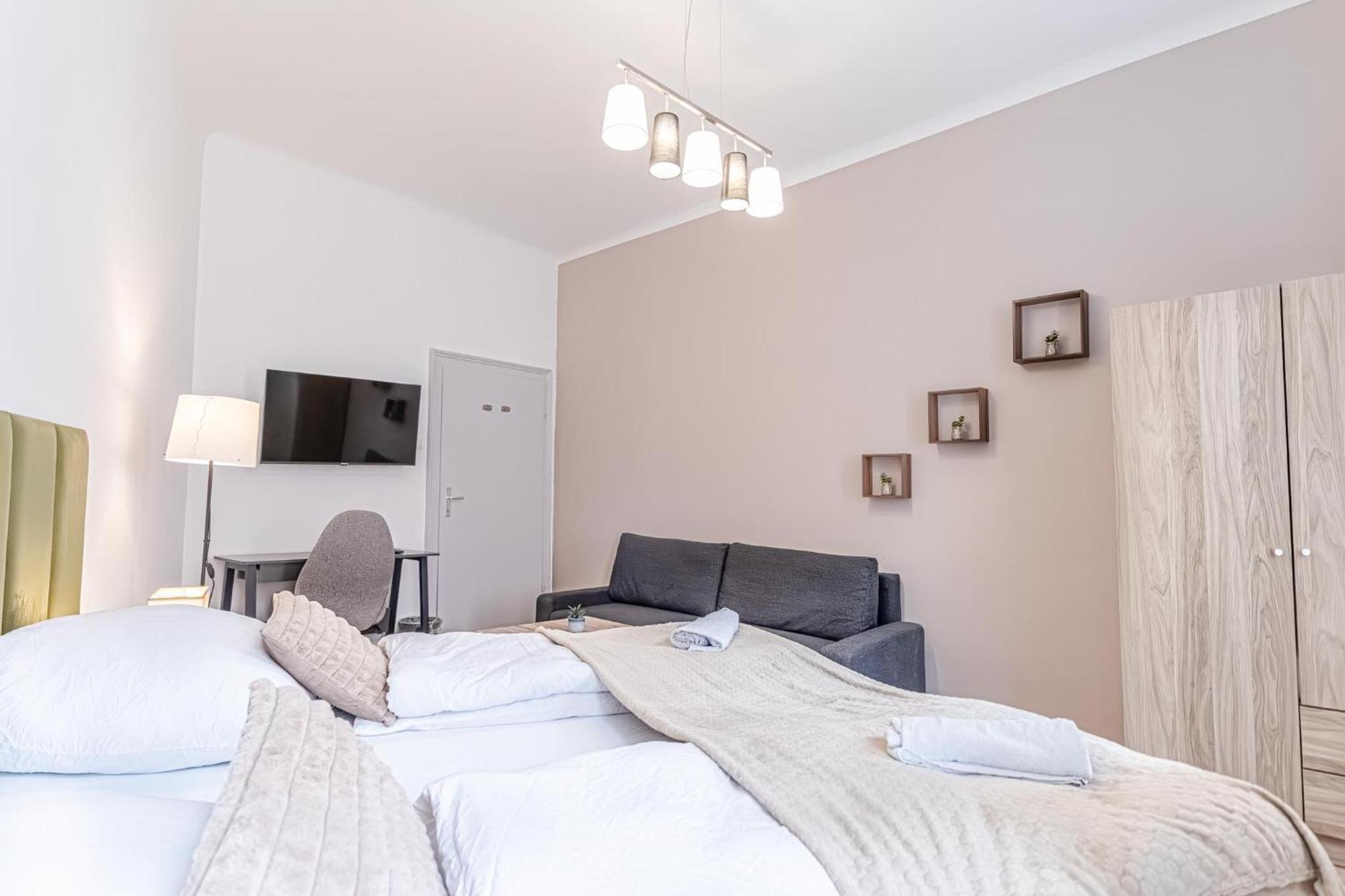 Apartment Comfortable 1 Bedroom In Prime Location